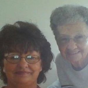 Meet your Posher, Debbie